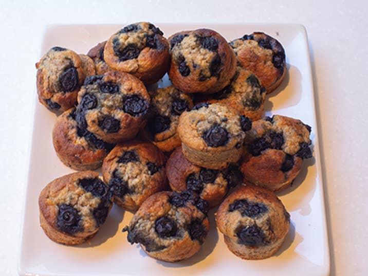 Banana_Berry_Muffins